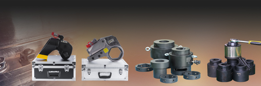 Hydraulic bolt tensioners
