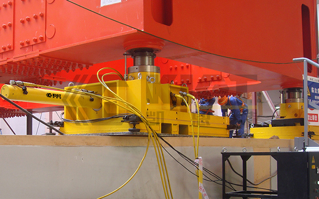 Intelligent 3D Synchronous Pushing Hydraulic System for Nuclear Power Construction