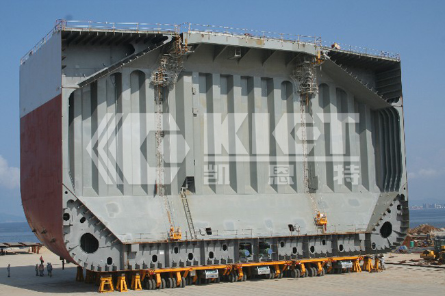 SPMT for Transporting Shipyard Blocks