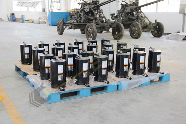 The parameters of customized large tonnage hydraulic jacks The parameters of customized large tonnage hydraulic jacks
