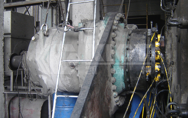 Ultra-Thin Hydraulic Jacks for Synchronous Separation of Roller Press and Gearbox
