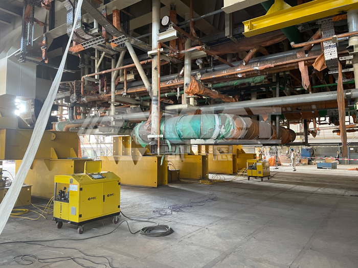 Hydraulic weighing system being prepared