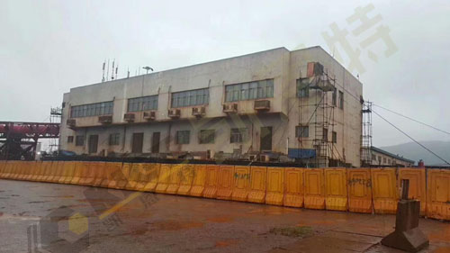 PLC multi-point hydraulic synchronous lifting system is used for substation house inclination correction project PLC multi-point hydraulic synchronous lifting system is used for substation house inclination correction project