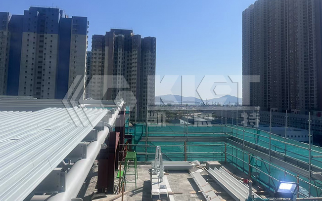 Rail-Clamp Synchronized Hydraulic Pushing System for Swimming Pool Roof Installation in Hong Kong