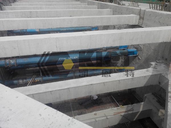 Deep foundation pit support adopts axial force support intelligent control hydraulic system