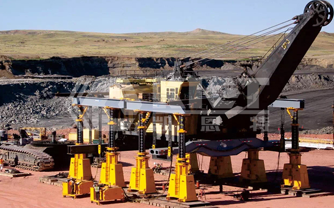Hydraulic Gantry Systems for Equipment Jacking and Relocation