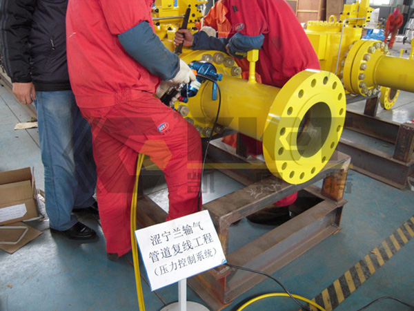 Driven Hydraulic Torque Wrench for Flange Pre-Tightening in CNPC Gas Pipelines