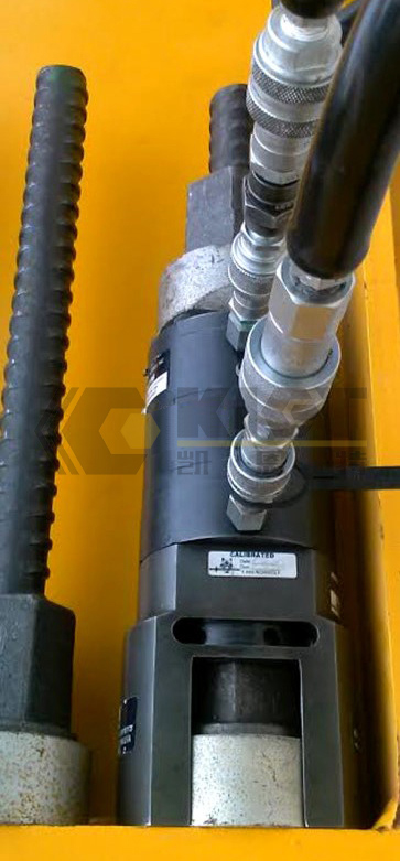 Hydraulic Bolt Tensioner for Bolt Pre-tightening in Narrow-Space Steel Structure Assembly
