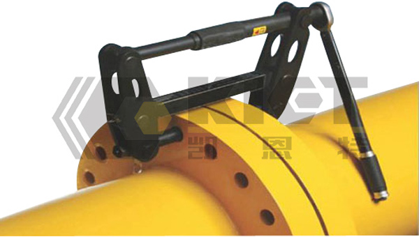 Zero-Gap Mechanical Flange Spreader