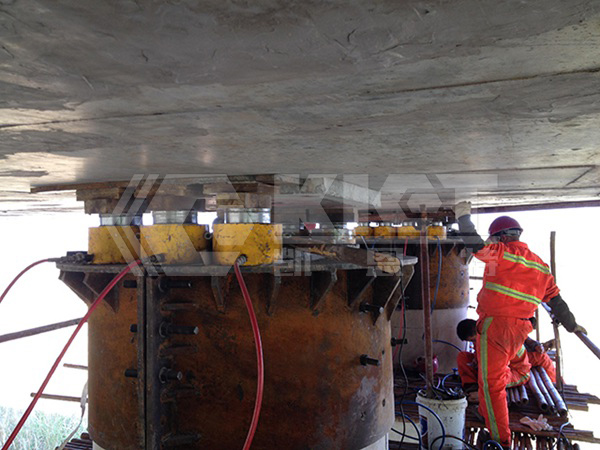 Single-Acting Low-Profile Hydraulic Cylinders for Lifting and Replacing Rubber Bearings in Pot Bearing Maintenance