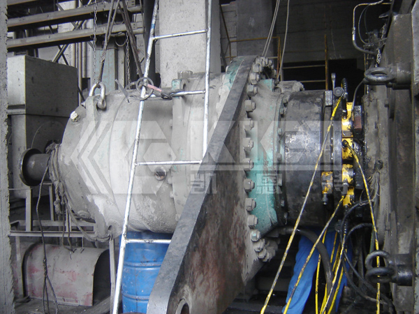 Synchronized Gearbox Separation for Cement Plant Roller Presses Using Pancake Cylinders