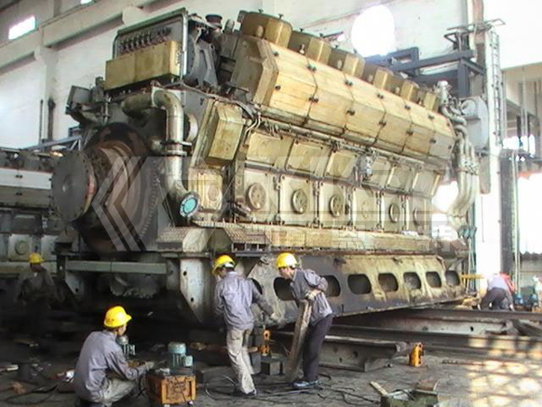 Double-Acting Hydraulic Cylinders for Ship Hull Lifting