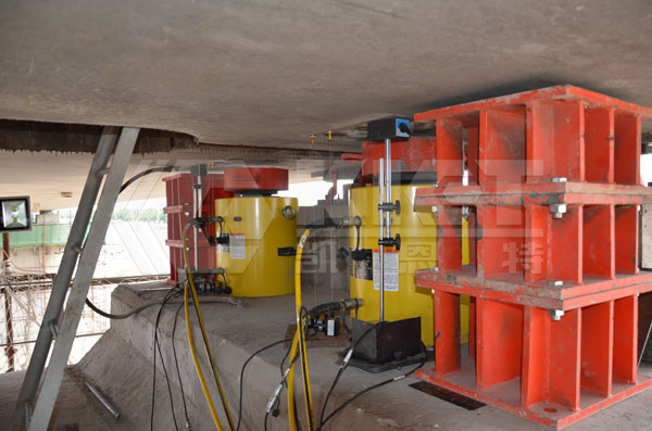 Settlement regulation of high-speed rail with large tonnage hydraulic jack