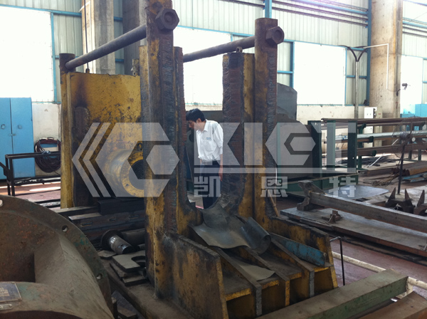 Double-Acting, High-Tonnage Hydraulic Jacks for Press-Fitting Large Gears in Steel Mills