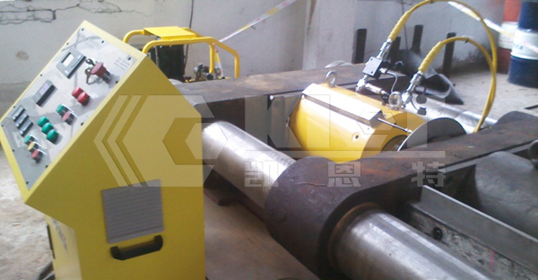 Double-Acting, High-Tonnage Hydraulic Jacks for Use with Large Presses
