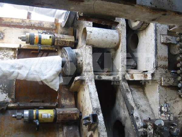 Single-Acting Hollow Plunger Cylinders for Tunnel Boring Machine (TBM) Maintenance