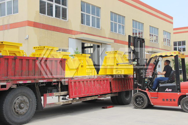 300T mechanical support piers