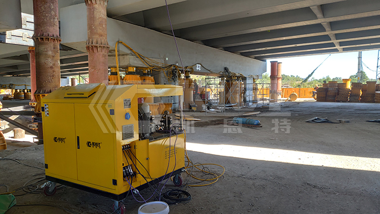 PLC Hydraulic synchronous control system