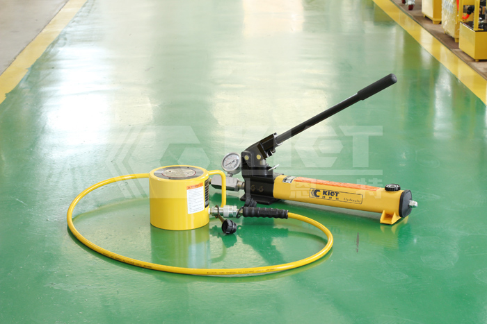 100T low profile hydraulic jack with P392 hand pump