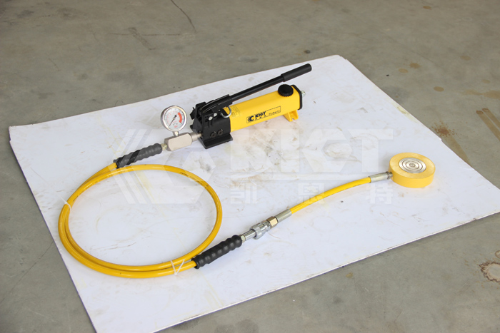 20T ultra-low profile hydraulic jack with P142 hand pump