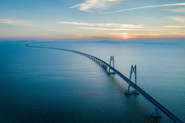 The detachable jack is used in the Hong Kong-Zhuhai-Macao Bridge