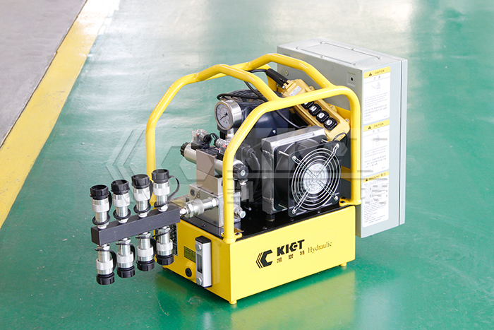 1 unit 0.55KW electric hydraulic pump with solenoid valve (integrated with a one-to-eight distribution valve)