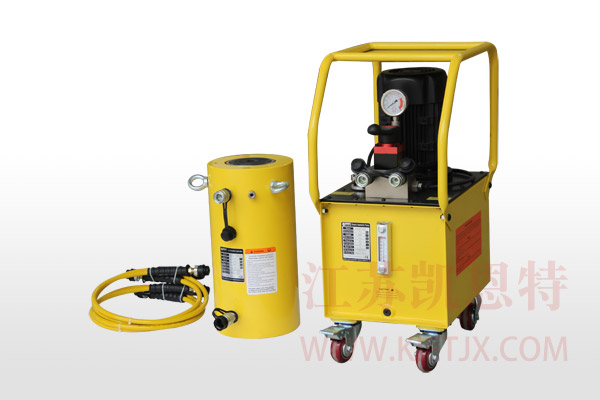 Used in conjunction with double acting high tonnage hydraulic cylinders【2.2KW、Manual valve】