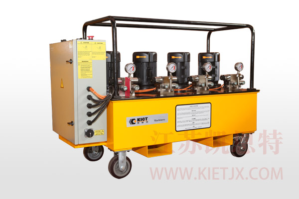 Electric hydraulic pump (one drive four)