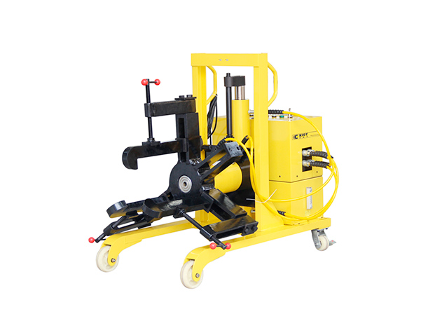 Automatic lifting type electric hydraulic gear puller