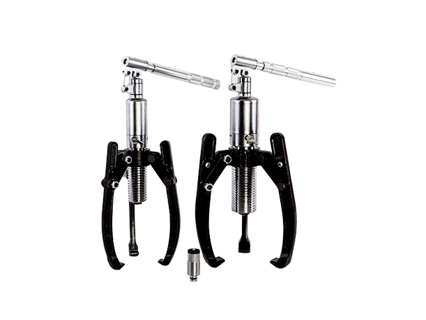 Integrated hydraulic puller