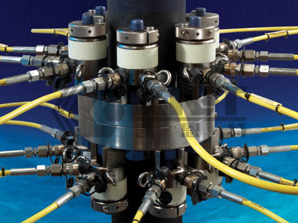 Subsea Bolt Tensioner