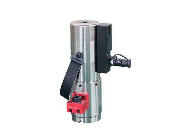 Multistage Hydraulic Bolt Tensioner